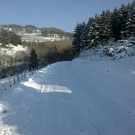 Apartment Vallei-zicht Studio Geschikt Voor Voor 2 Tot 3 Volwassenen Of 2 Volw Plus 2 Kinderen Winterberg